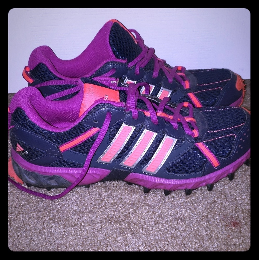 Adidas tennis shoes